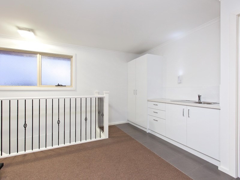 2/14 Napier Street, Mornington VIC 3931