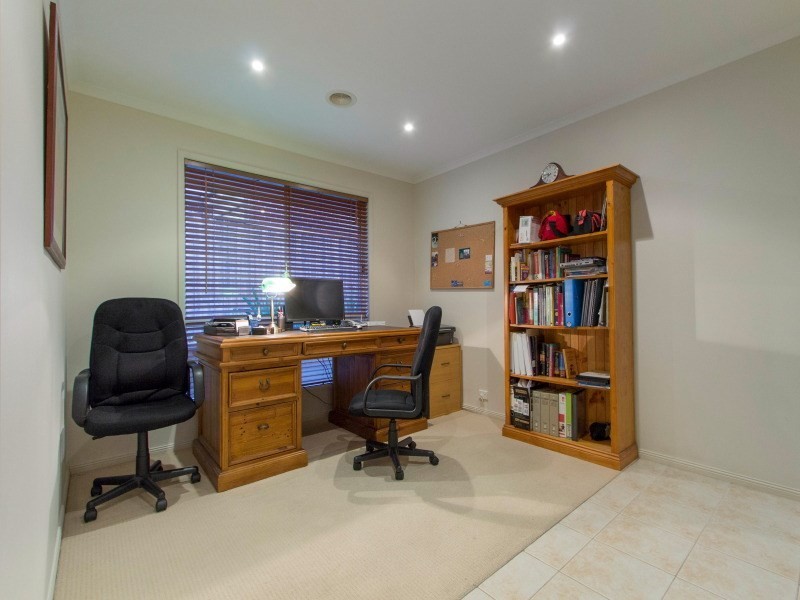 34 Marriott Drive, Mount Martha VIC 3934