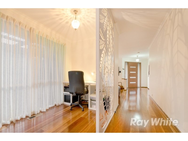 7 Jamboree Close, Mornington VIC 3931