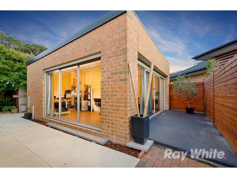 7 Jamboree Close, Mornington VIC 3931