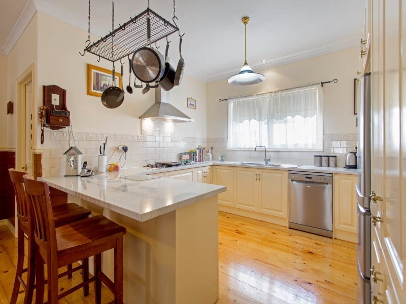 48 Wensleydale Drive, Mornington VIC 3931