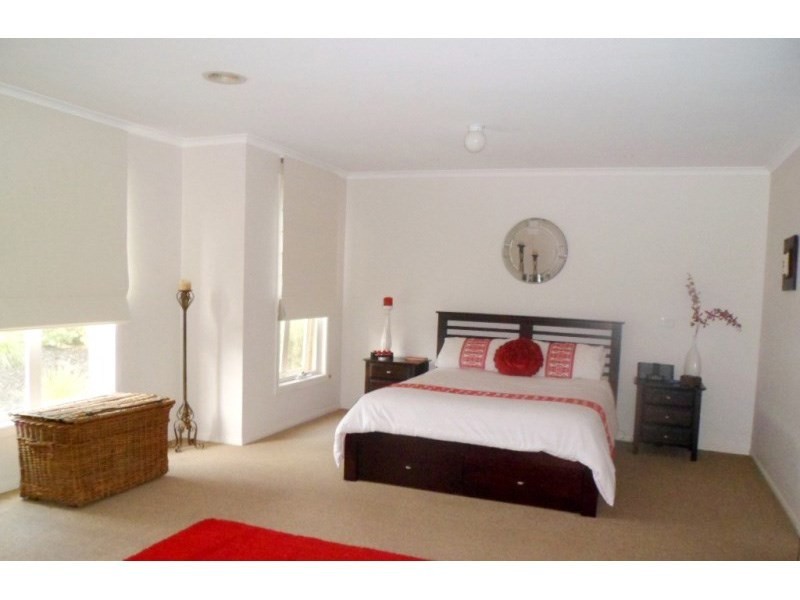 4 Seachange Court, Mount Martha VIC 3934