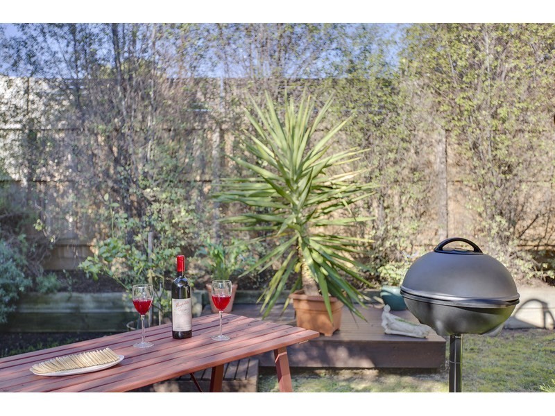 12/1 Green Island Avenue, Mornington VIC 3931