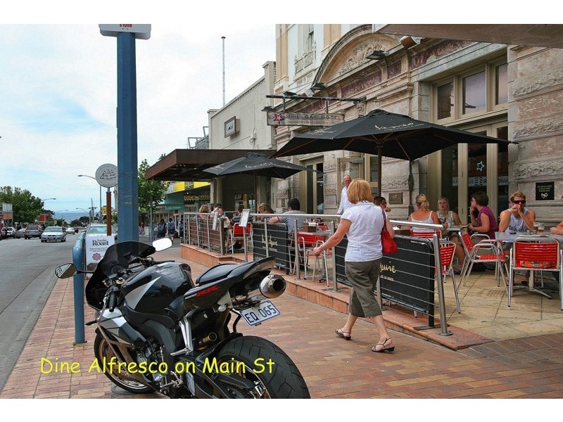 1/41 Spray Street, Mornington VIC 3931