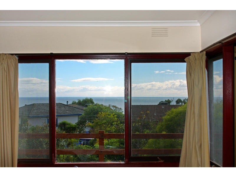 16 Barrow Street, Mount Martha VIC 3934