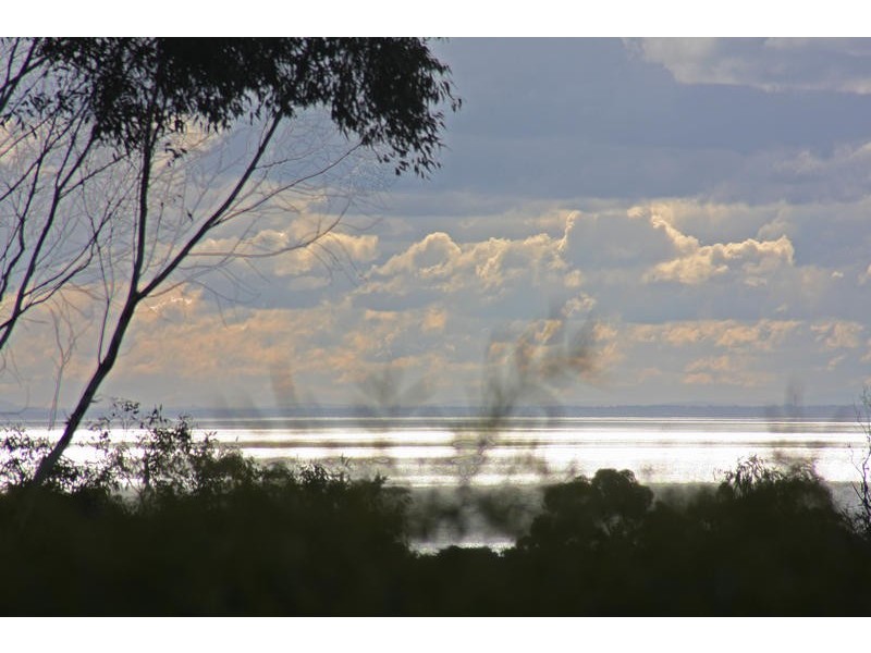 16 Barrow Street, Mount Martha VIC 3934