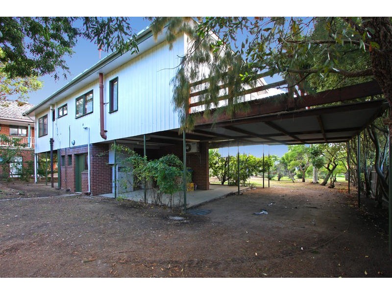 16 Barrow Street, Mount Martha VIC 3934