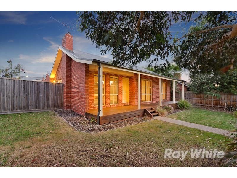 1 Karella Crescent, Mornington VIC 3931