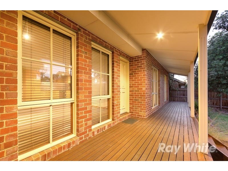 1 Karella Crescent, Mornington VIC 3931