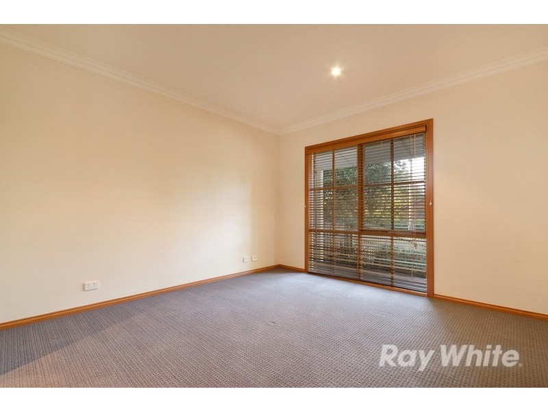 1 Karella Crescent, Mornington VIC 3931