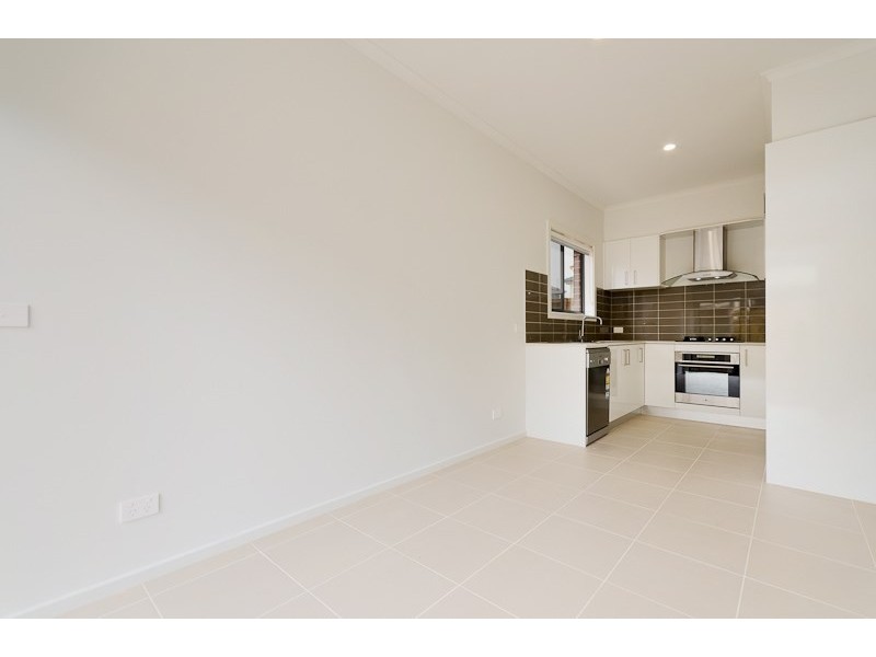 16/140 Country Club Drive, Safety Beach VIC 3936