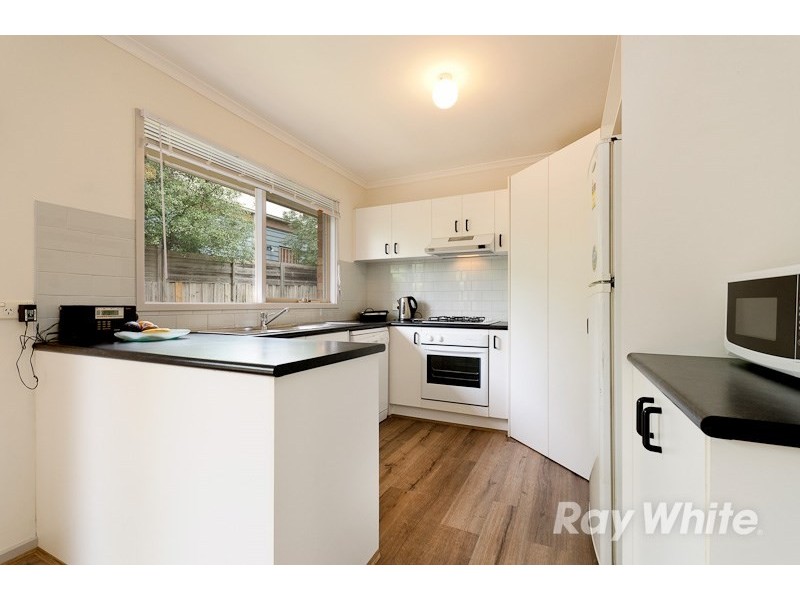 3/52 Alameda Avenue, Mornington VIC 3931