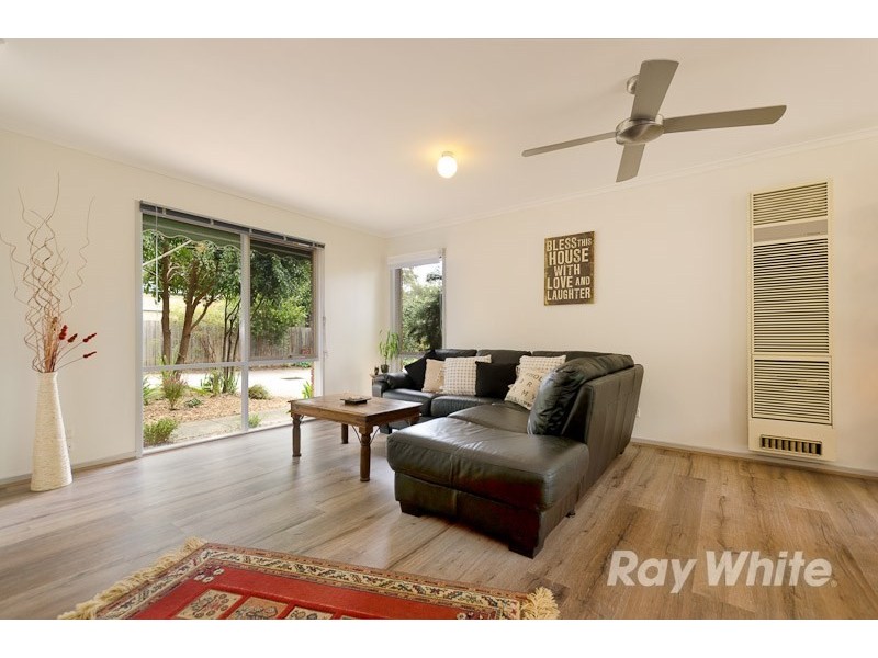 3/52 Alameda Avenue, Mornington VIC 3931