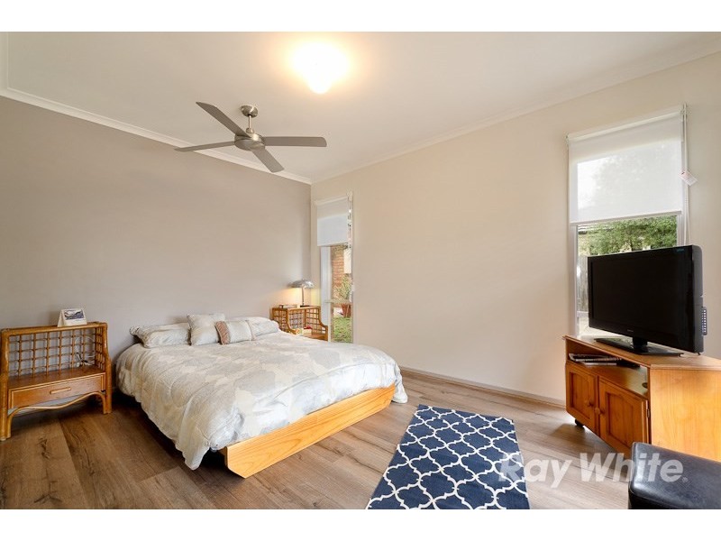 3/52 Alameda Avenue, Mornington VIC 3931