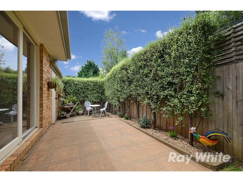 3/52 Alameda Avenue, Mornington VIC 3931