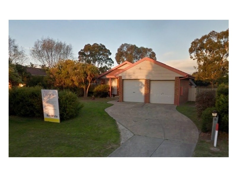 16 Moorhead Avenue, Mornington VIC 3931