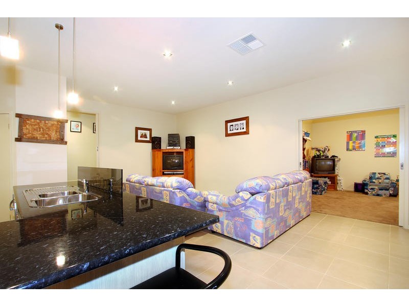 17 Garo Crescent, Mount Martha VIC 3934