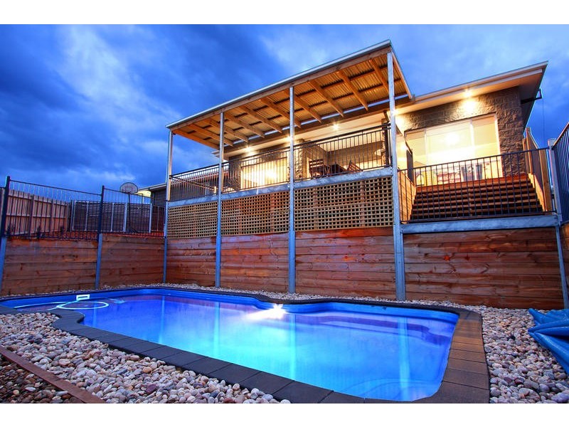 17 Garo Crescent, Mount Martha VIC 3934