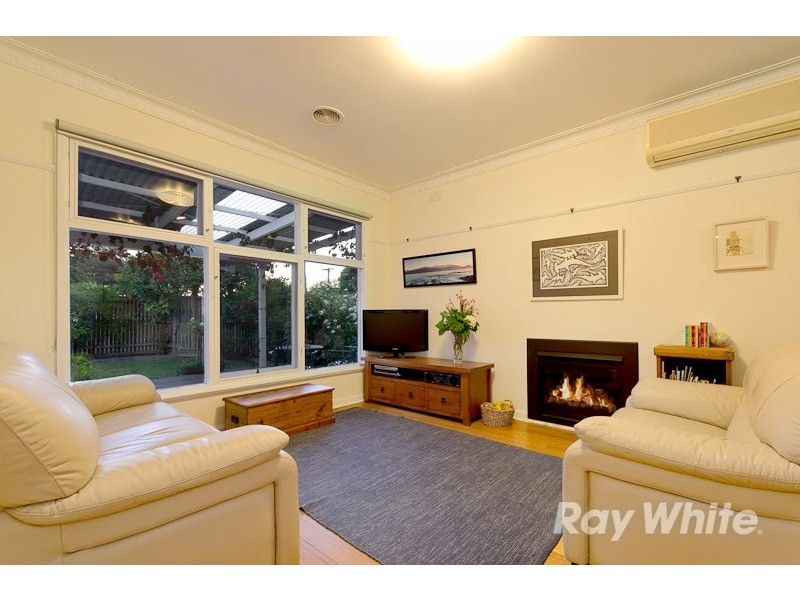 1 Campbell Grove, Mornington VIC 3931