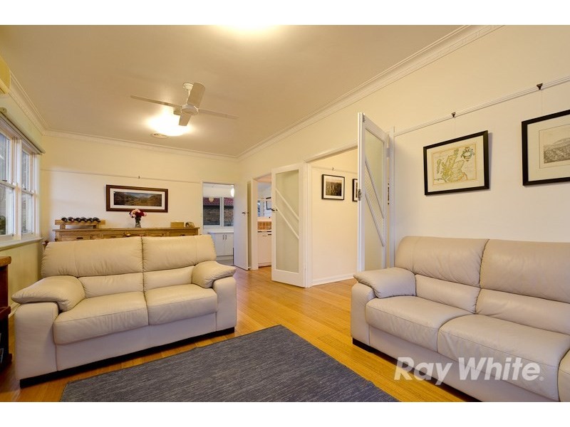 1 Campbell Grove, Mornington VIC 3931