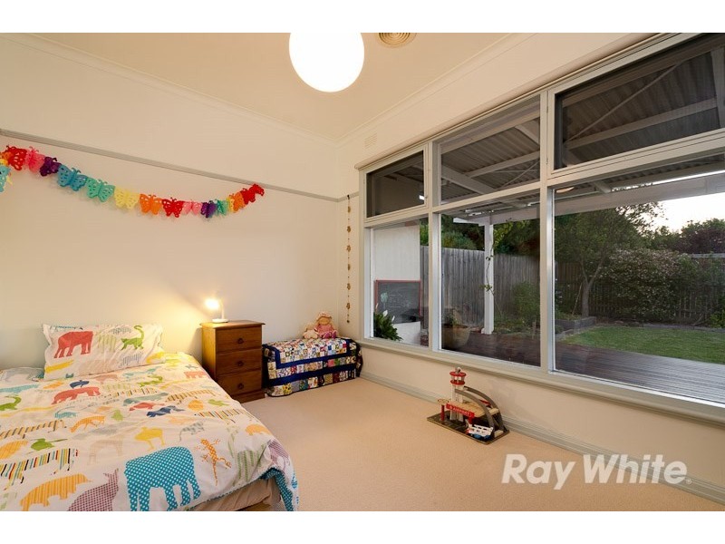 1 Campbell Grove, Mornington VIC 3931
