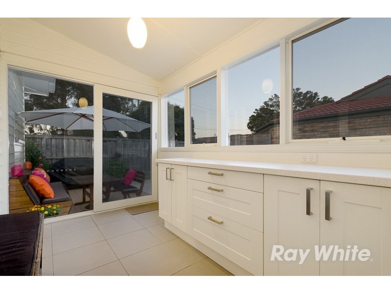 1 Campbell Grove, Mornington VIC 3931