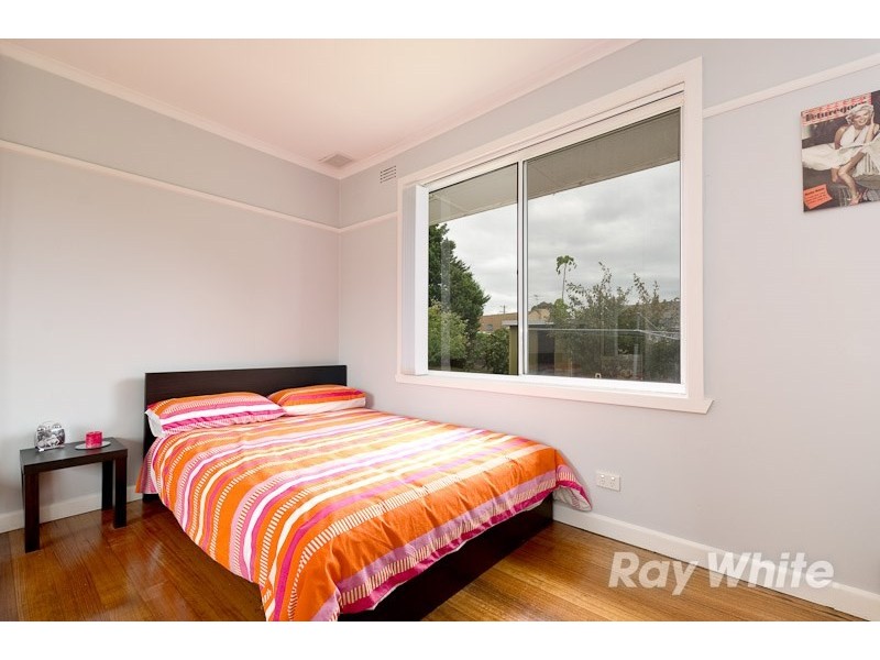 21 Karella Crescent, Mornington VIC 3931