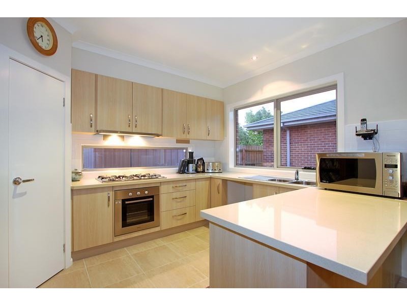 1/27 Alameda Avenue, Mornington VIC 3931