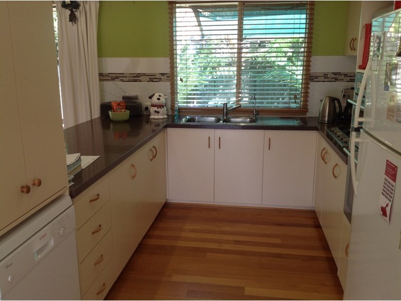 38 Amberley Drive, Mount Martha VIC 3934