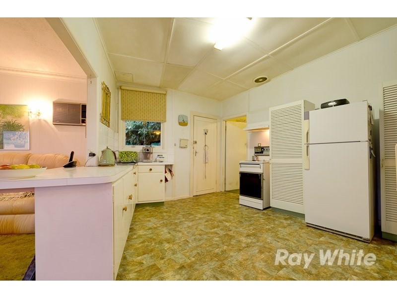 13 Ellerina Road, Mount Martha VIC 3934