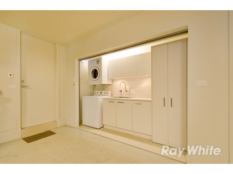 11 Mills Beach Close, Mornington VIC 3931