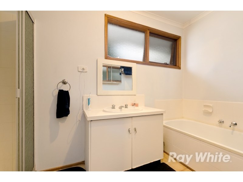 2 Diamond Court, Mornington VIC 3931