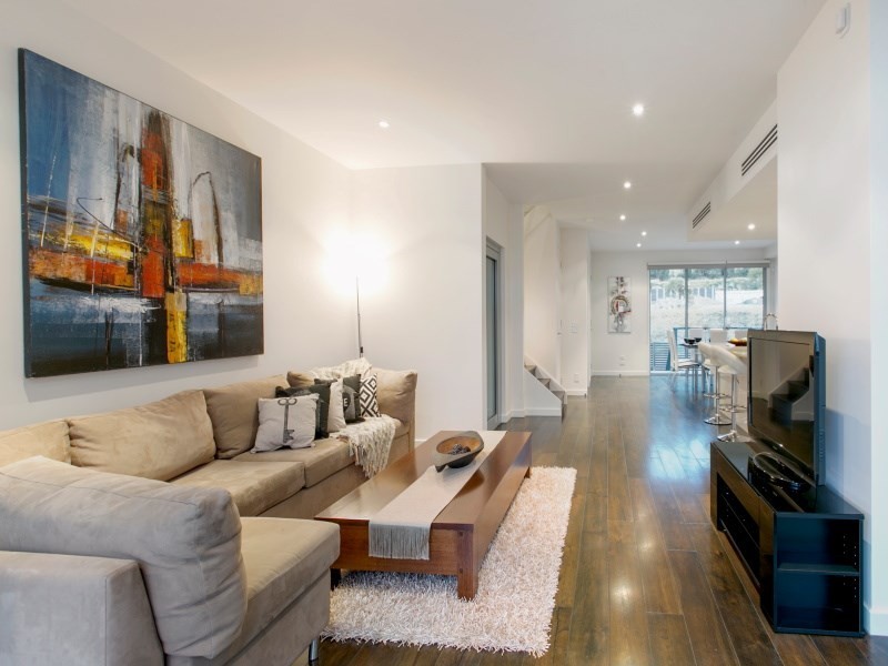 4 Spinnaker Terrace, Safety Beach VIC 3936