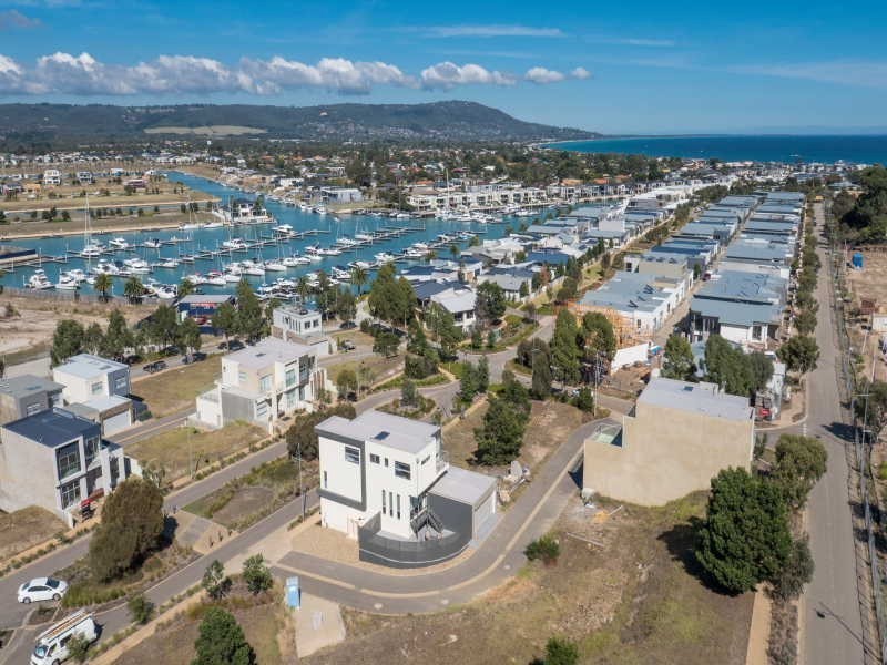 4 Spinnaker Terrace, Safety Beach VIC 3936