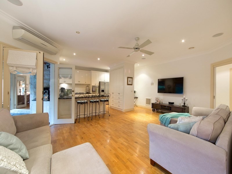 10 Peppermint Place, Somerville VIC 3912