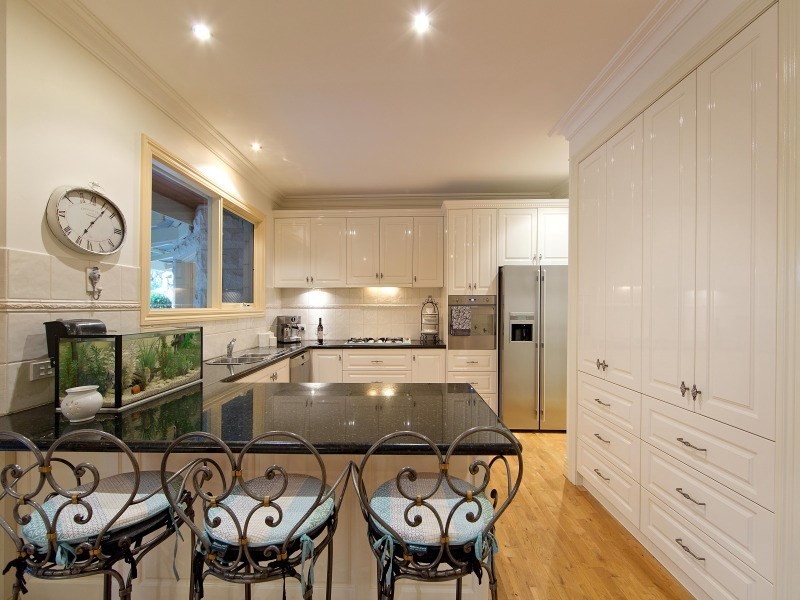 10 Peppermint Place, Somerville VIC 3912