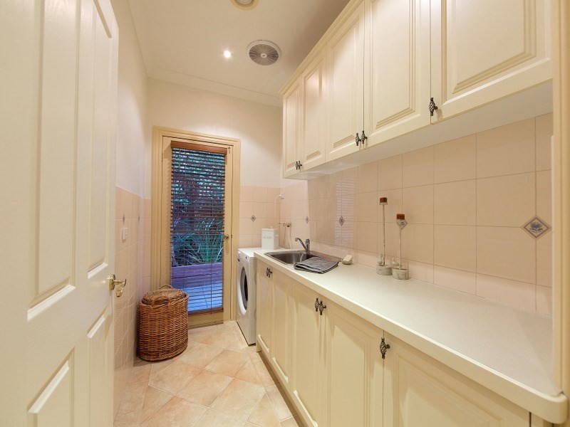 10 Peppermint Place, Somerville VIC 3912