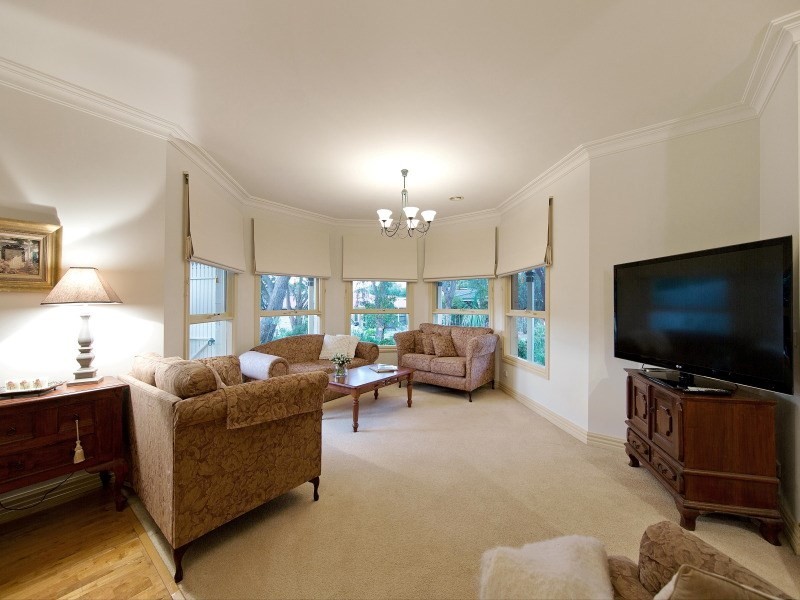 10 Peppermint Place, Somerville VIC 3912