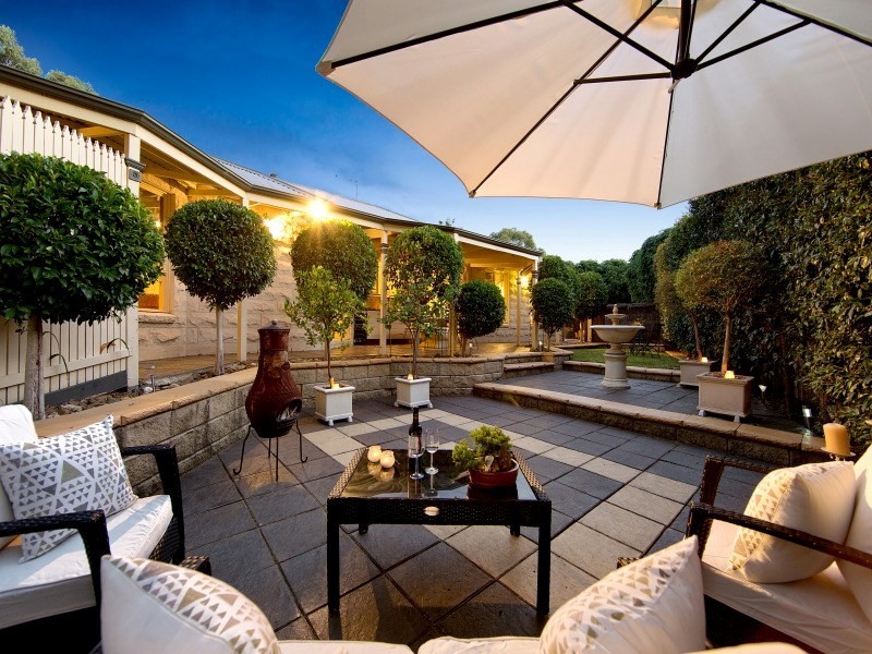 10 Peppermint Place, Somerville VIC 3912