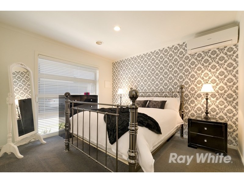 15/110 Bungower Road, Mornington VIC 3931