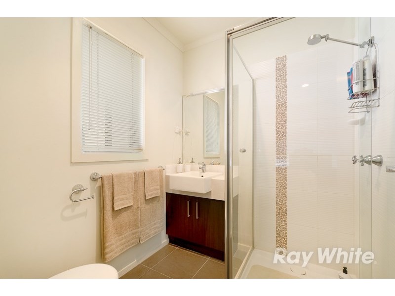 15/110 Bungower Road, Mornington VIC 3931