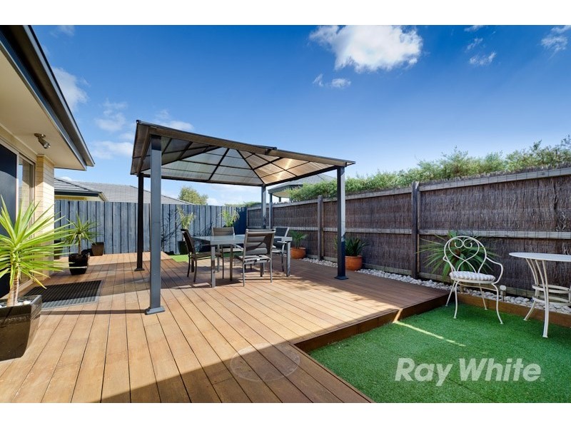 15/110 Bungower Road, Mornington VIC 3931