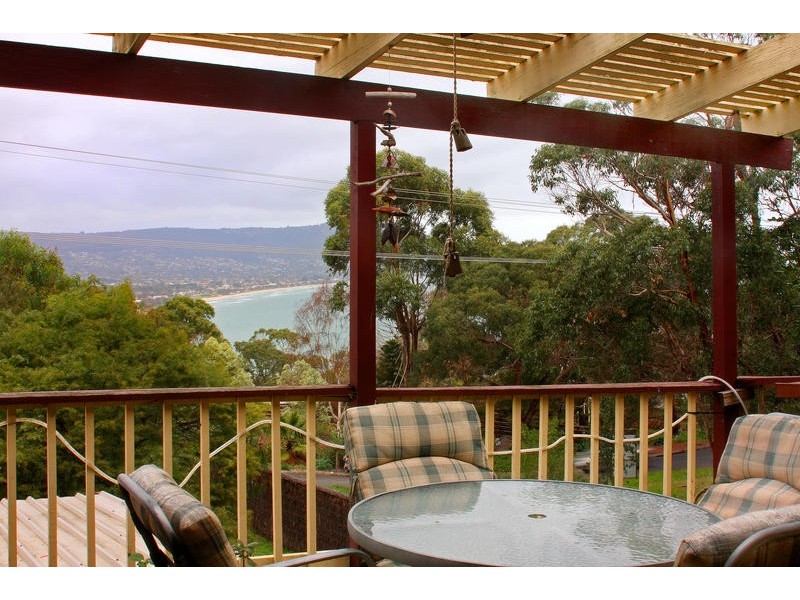 63 Ellerina Road, Mount Martha VIC 3934