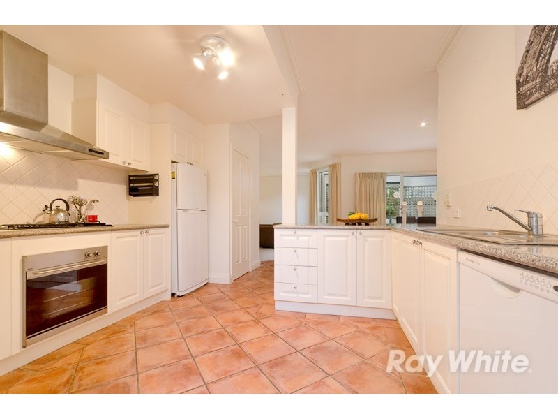 73 Hampden Street, Mornington VIC 3931