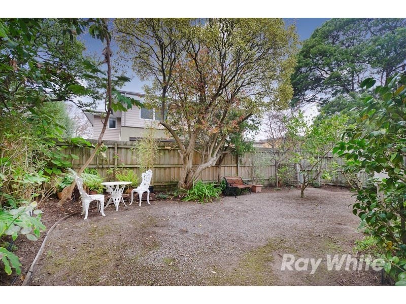 73 Hampden Street, Mornington VIC 3931
