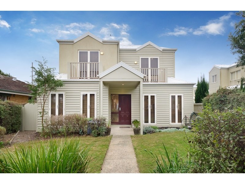 2/10-12 Surrey Street, Mornington VIC 3931