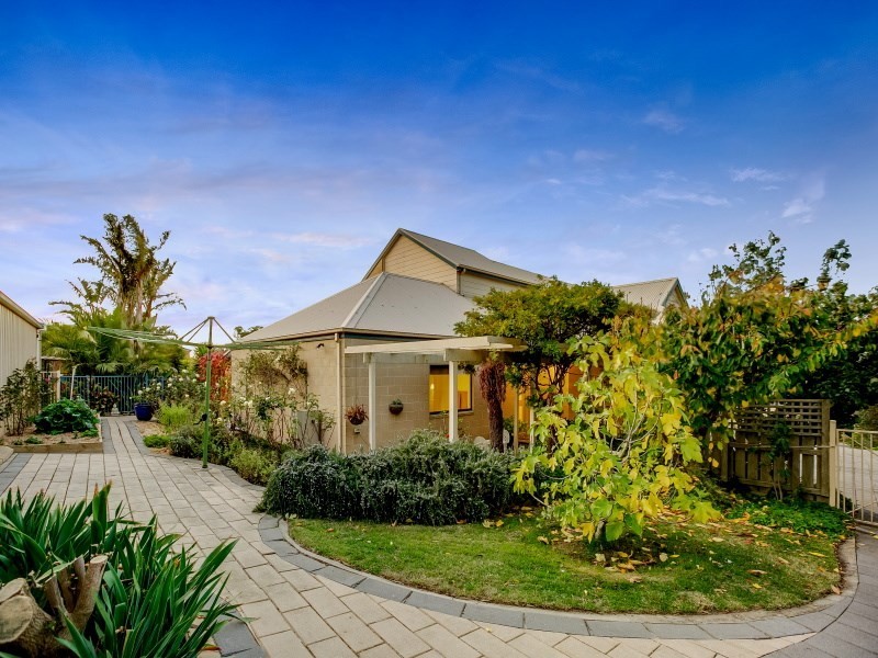 3 Hove Road, Mount Martha VIC 3934