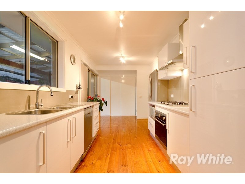 9 Berry Close, Mornington VIC 3931