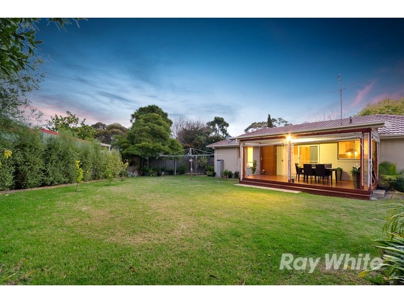 9 Berry Close, Mornington VIC 3931