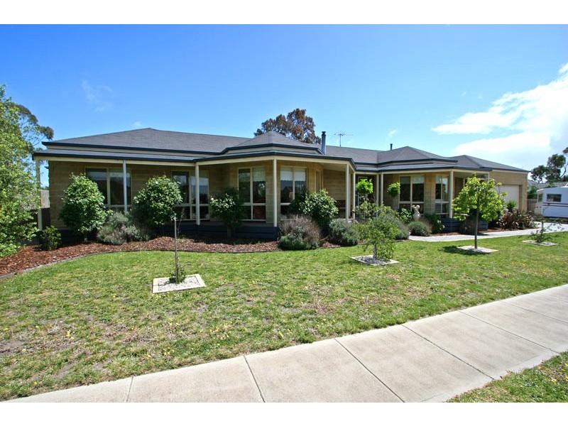 75 Balcombe Drive, Mount Martha VIC 3934